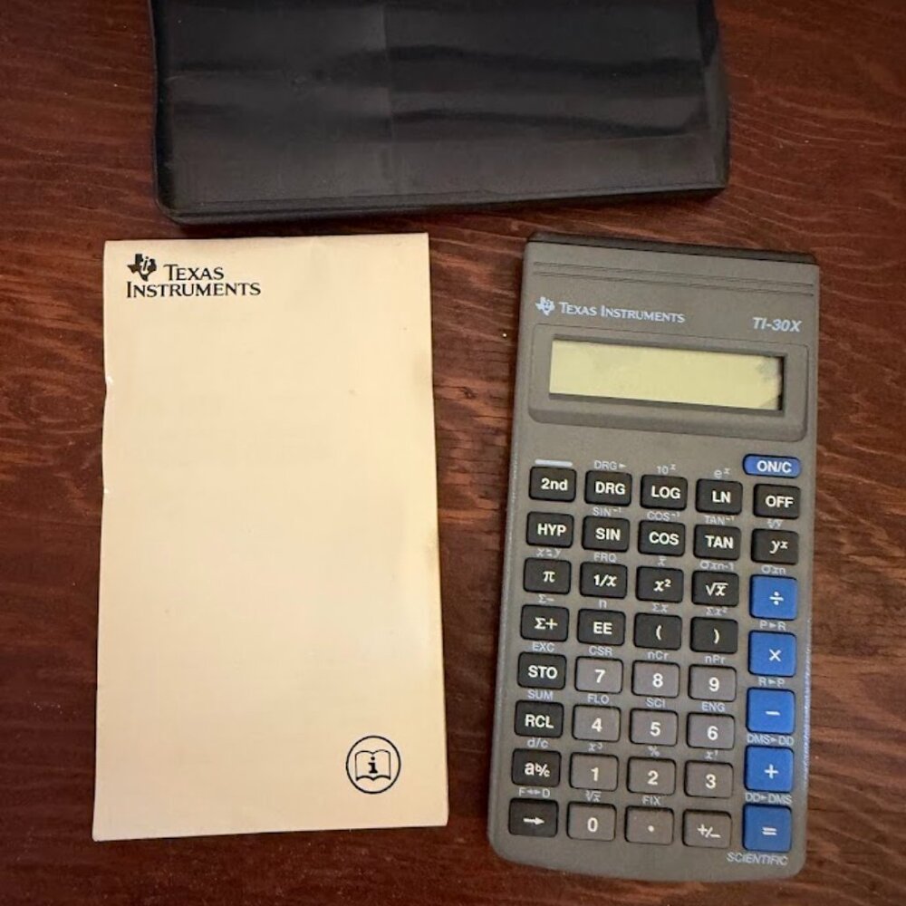 Texas TI-30X Scientific Calculator, Case, Instructions Algebra Geometry Statisti